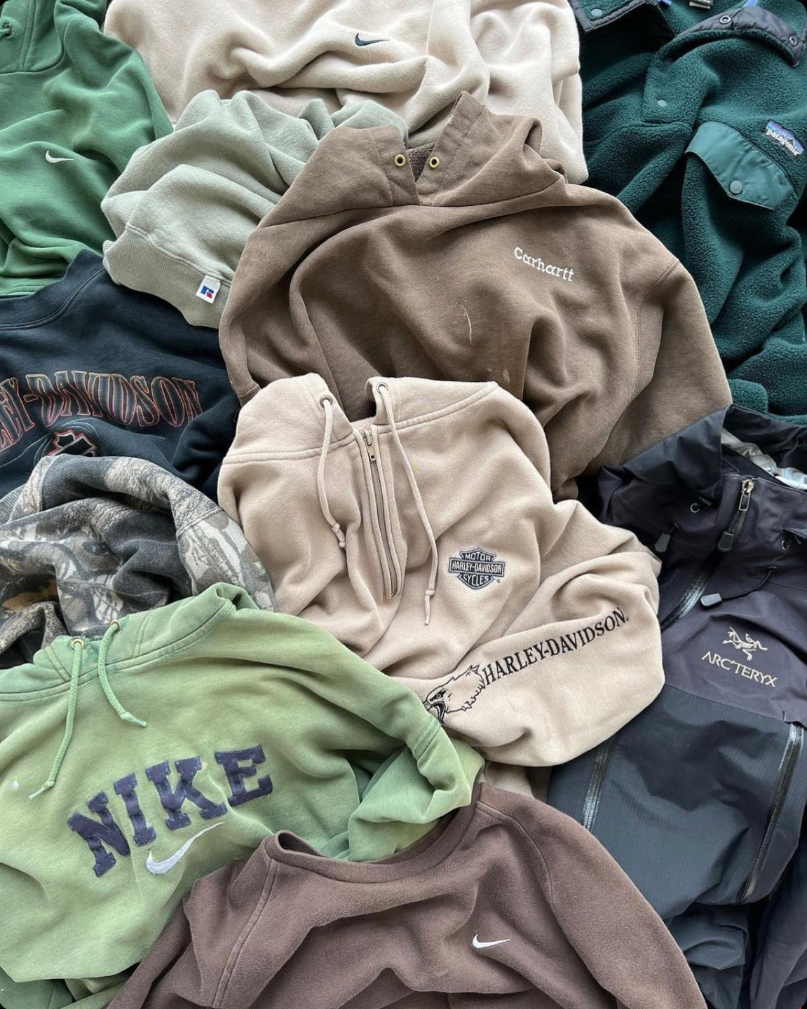 HOODIE