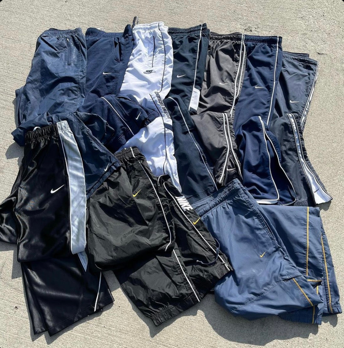 TRACK PANT