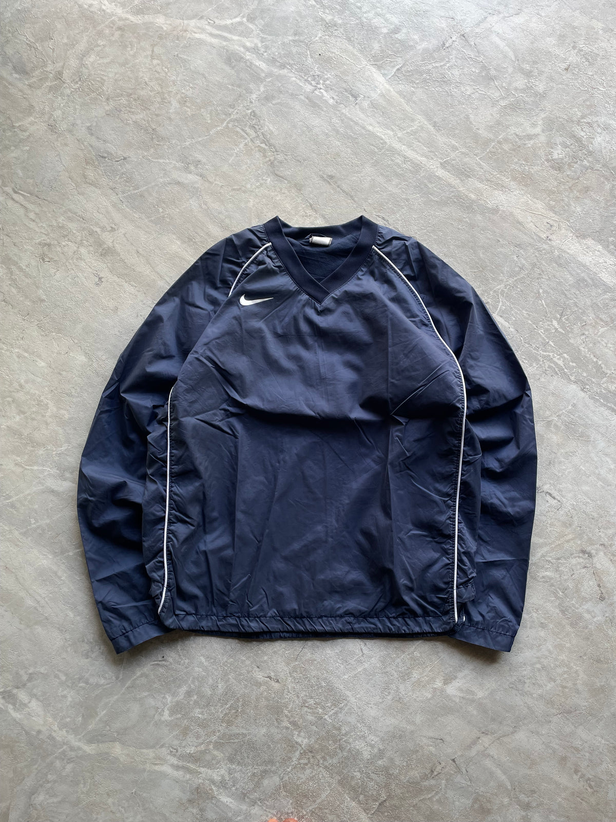 NAVY BLUE NIKE PULLOVER -L