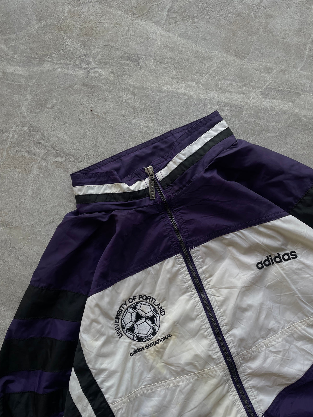 ADIDAS PURPLE AND WHITE JACKET-L