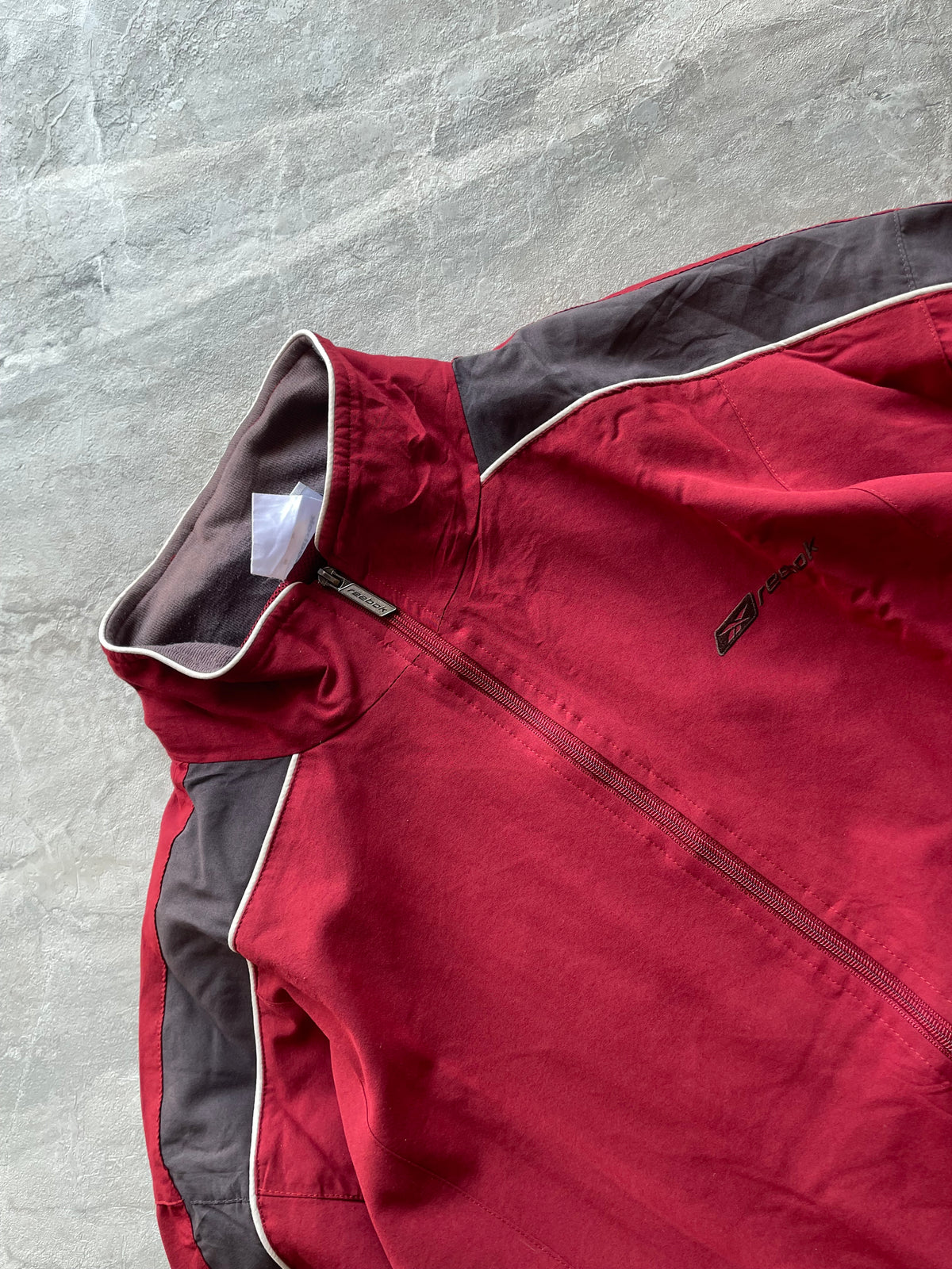 REEBOK RED WINDBREAKER-L