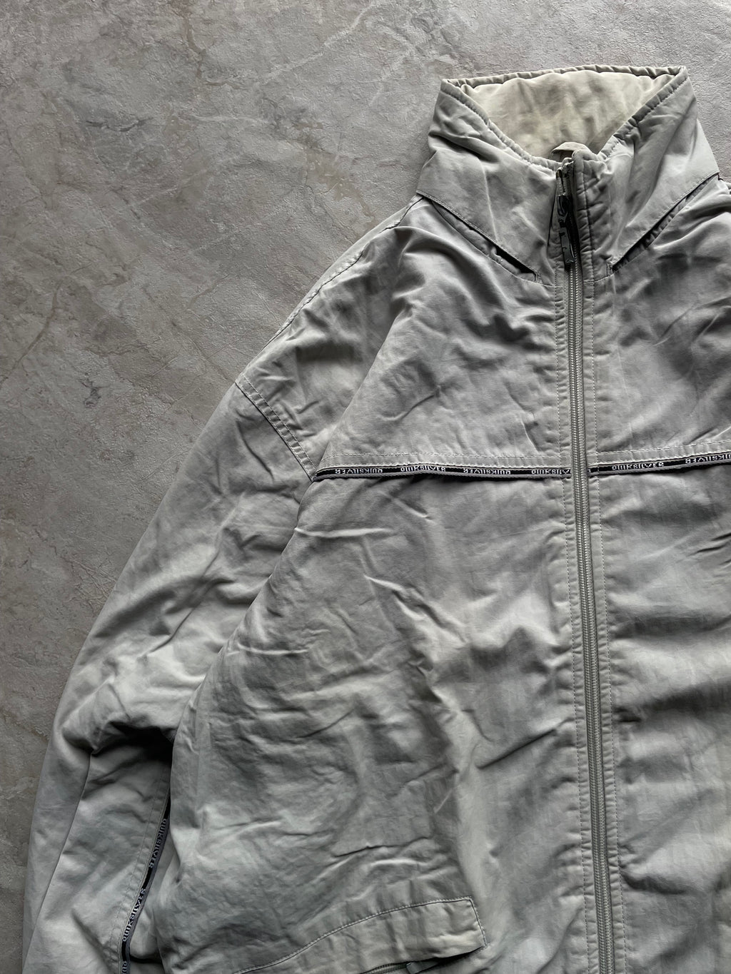 QUICKSILVER WINDBREAKER LIGHT GREY -L
