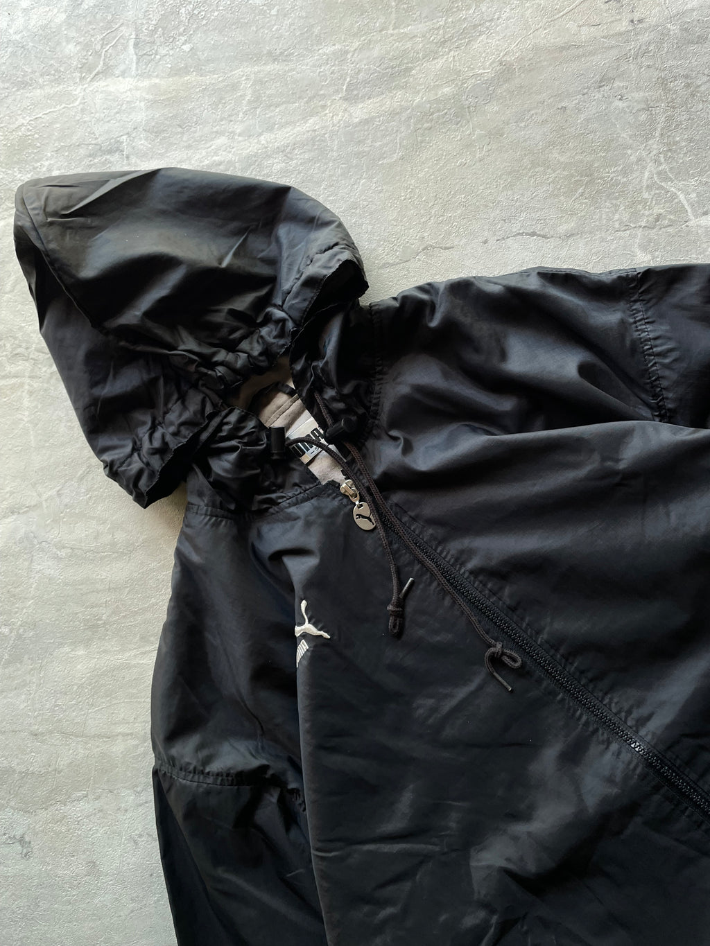 PUMA BLACK HOODED JACKET-L