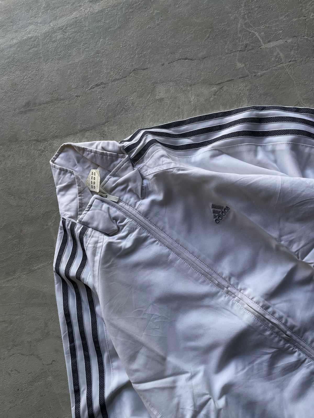 ADIDAS WHITE TRACK WINDBREAKER-S