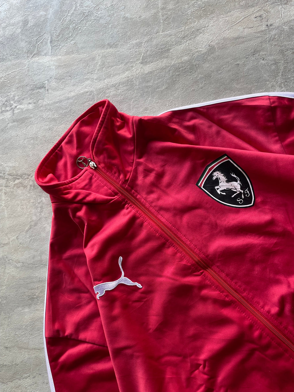 PUMA PINK FERRARI THEMED JACKET-