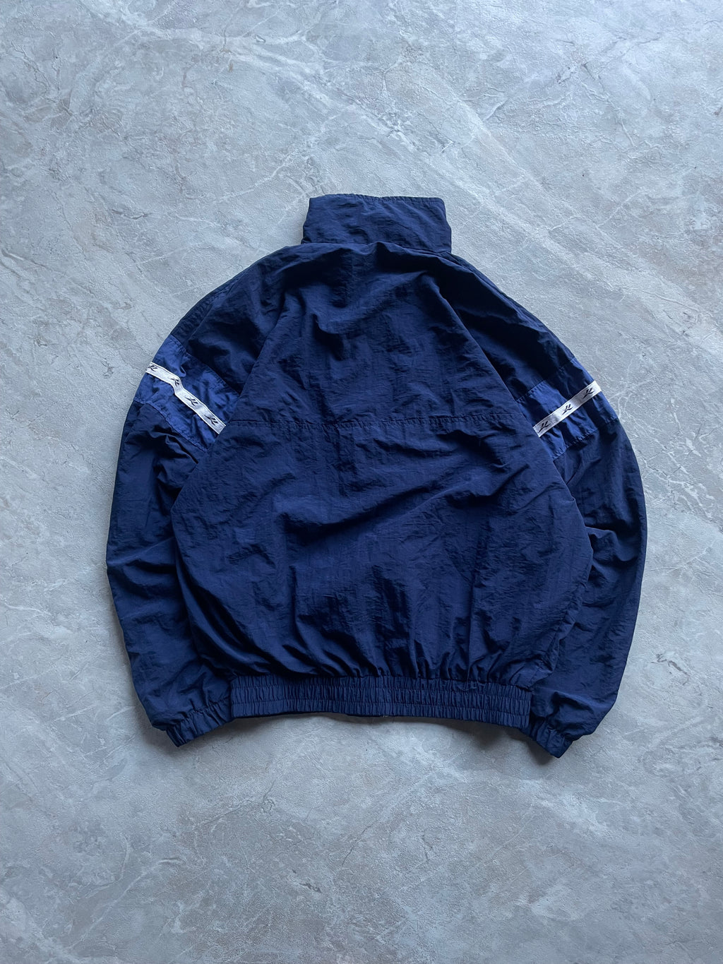 DARK BLUE REEBOK WINDBREAKER-L