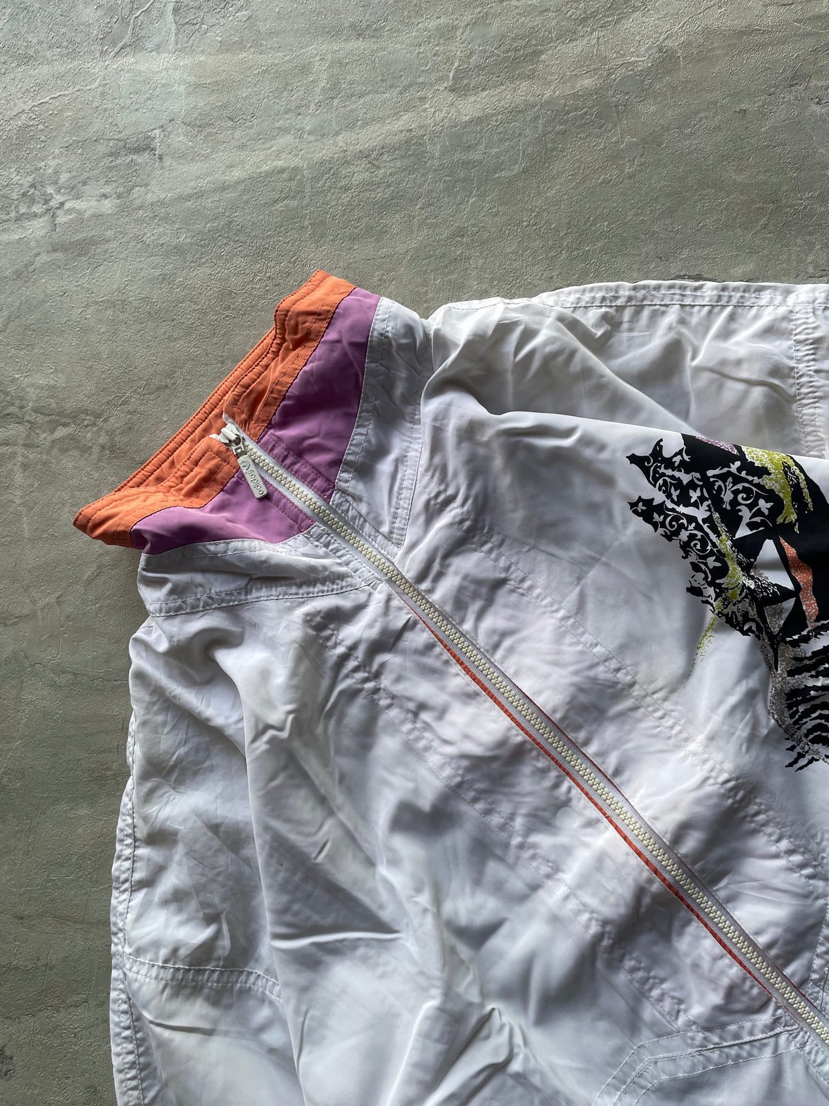 WHITE ADIDAS JACKET-L