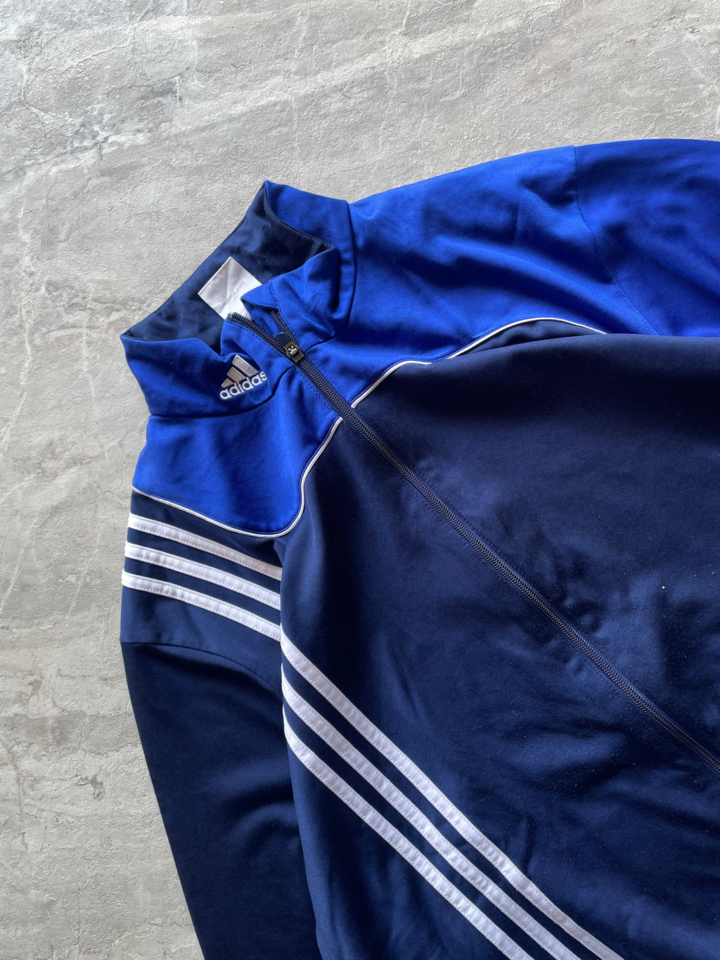 ADIDAS NAVY BLUE AND BLUE JACKET-XL-2XL