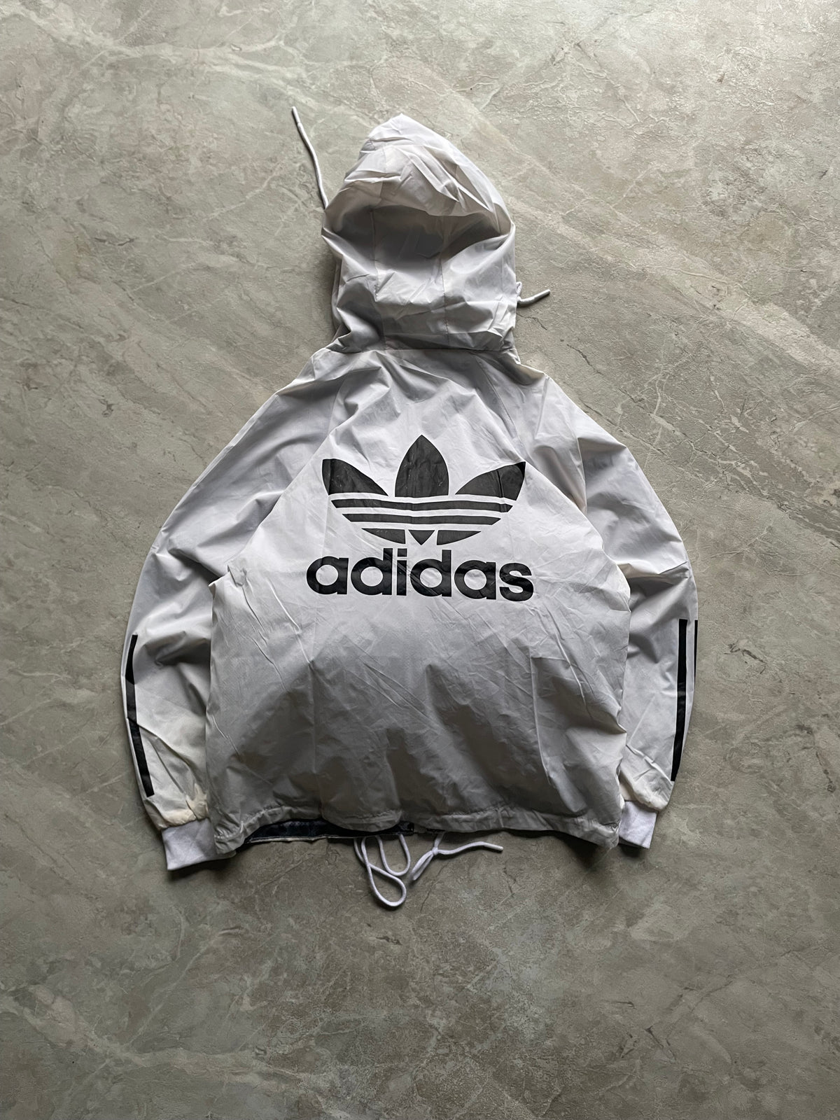 ADIDAS WHITE AND BLACK TRACK JACKET-S-M