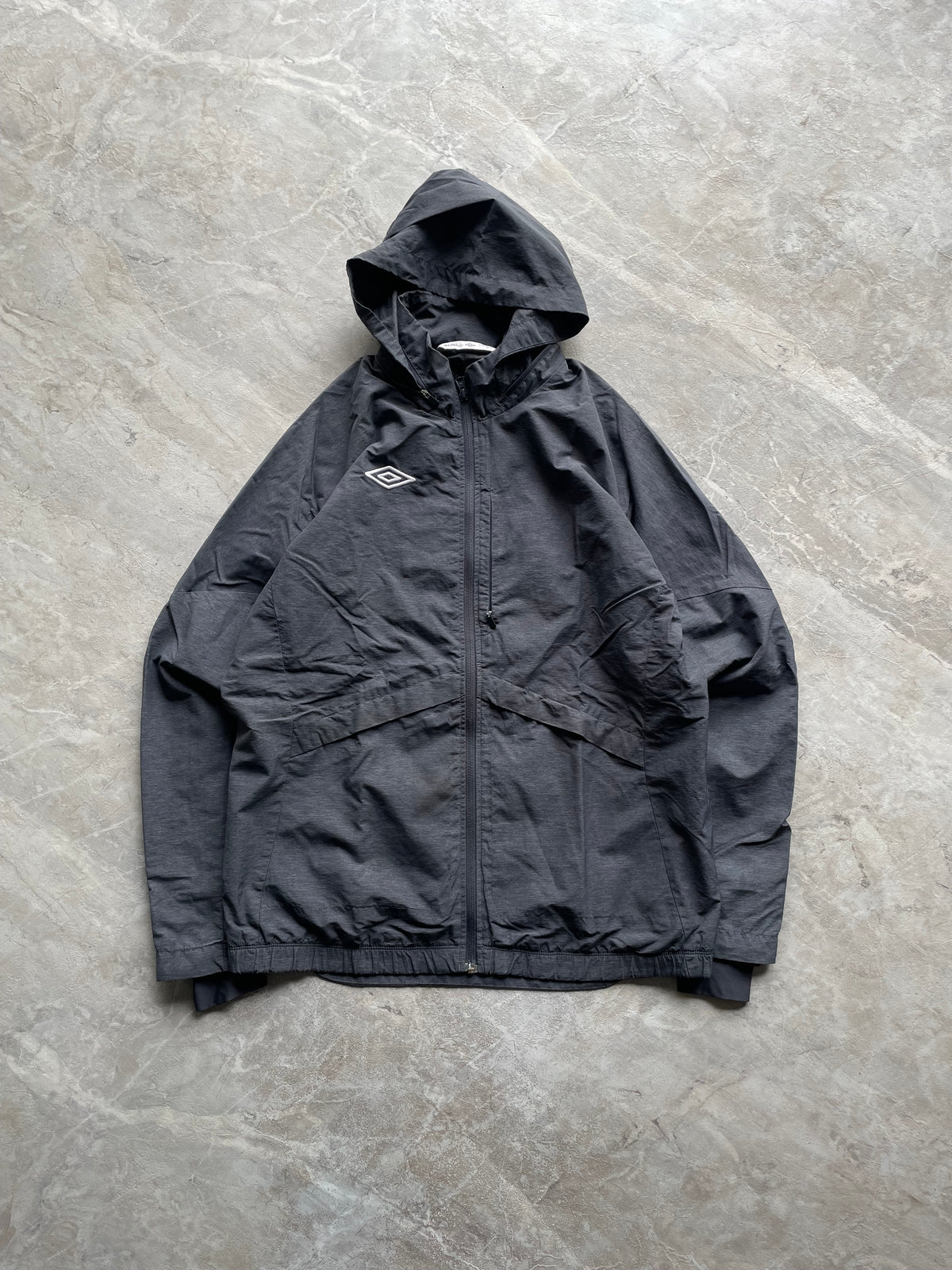 GREY UMBRO HOODED JACKET-L