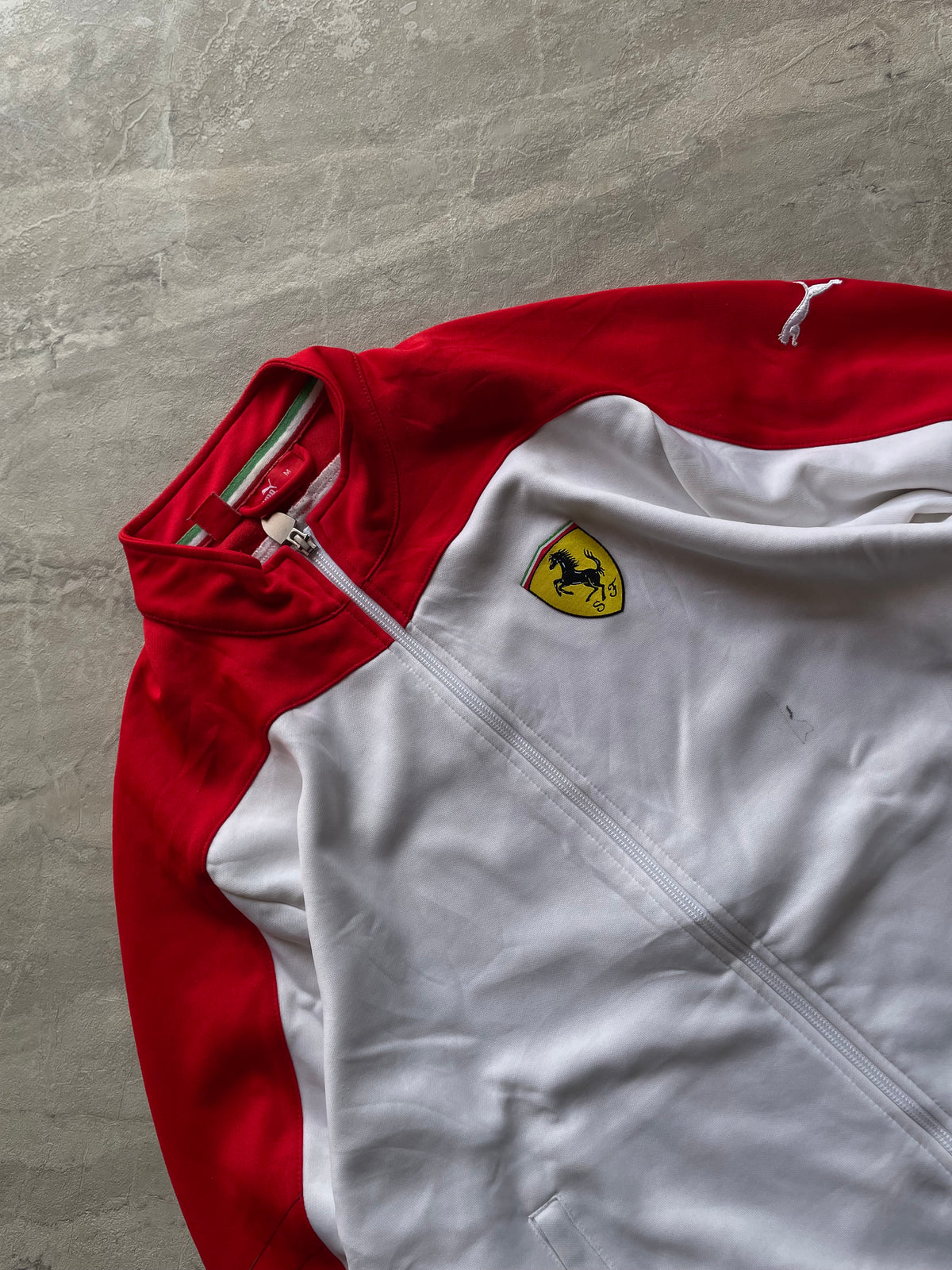 RED PUMA SCUDERIA FERRARI TRACK JACKET-M