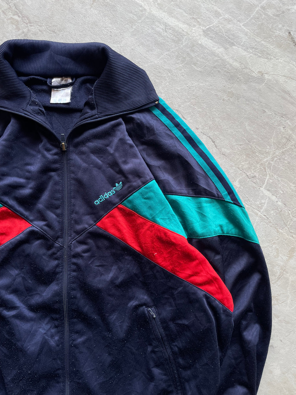 ADIDAS TRACK JACKET -L
