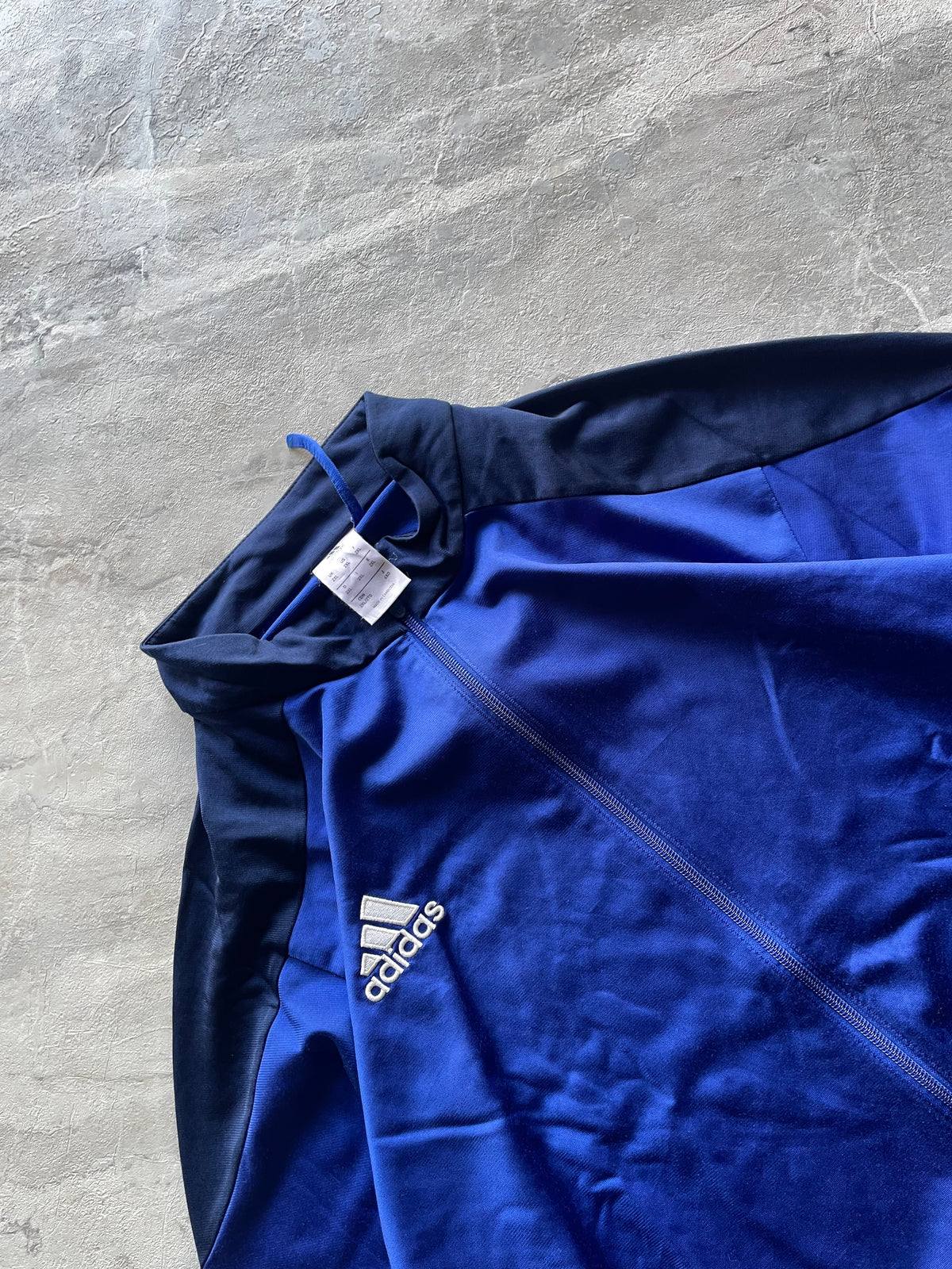 BLUE ADIDAS TRACK JACKET-2XL