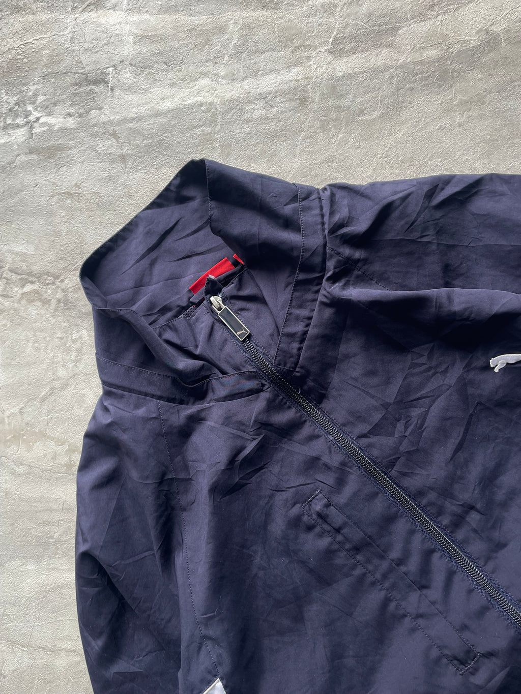 BLUE AND WHITE PUMA JACKET-L