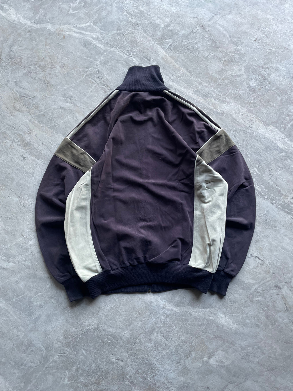 VINTAGE ADIDAS FULL-ZIP JACKET-L