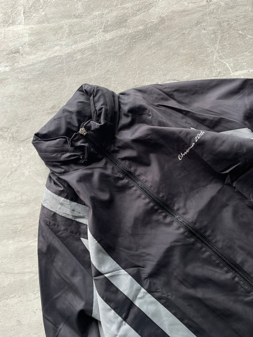 BLACK AND GREY VINTAGE STYLE JACKET-M-L