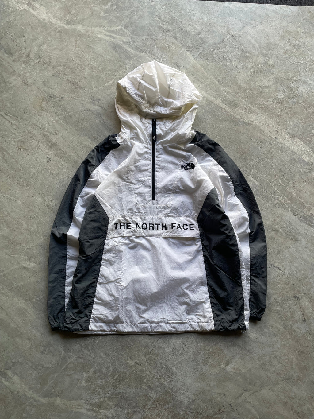 THE NORTHFACE HOODED JACKET-M