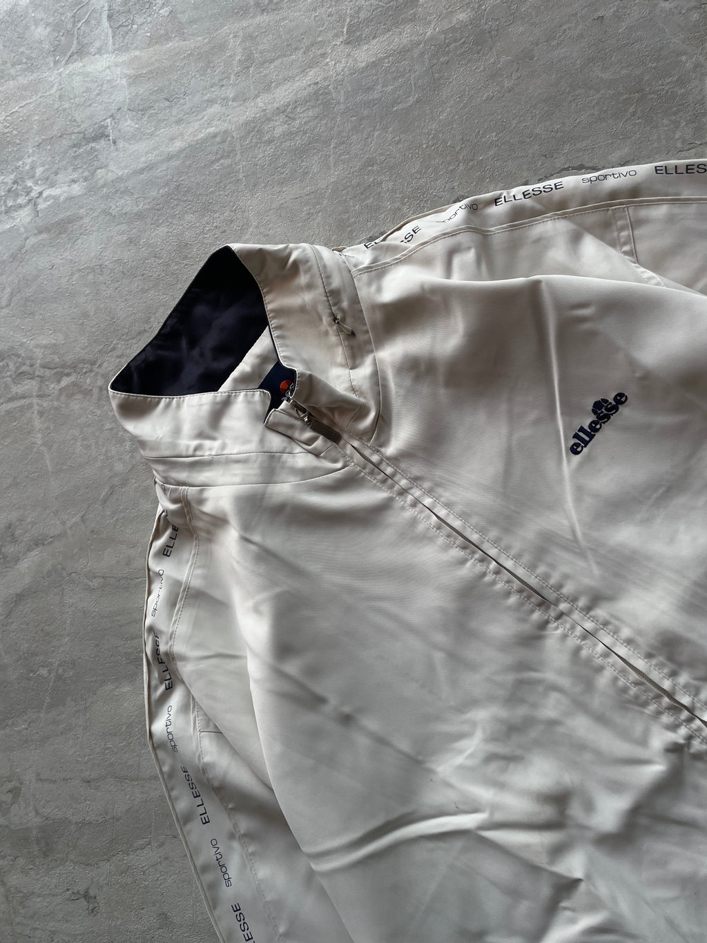 ELLESE WARM WHITE WINDBREAKER-L