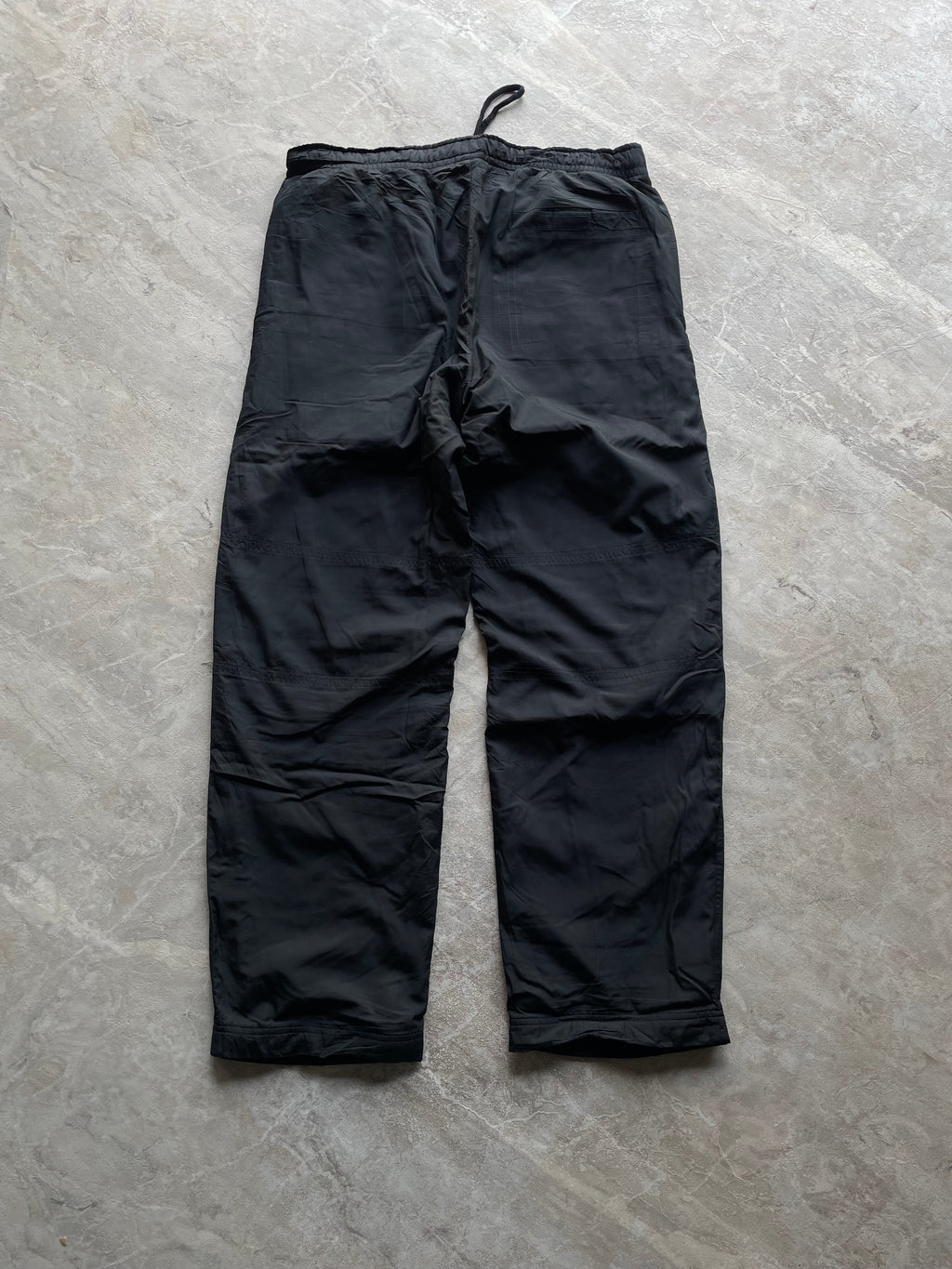 BLACK NIKE TRACK PANT