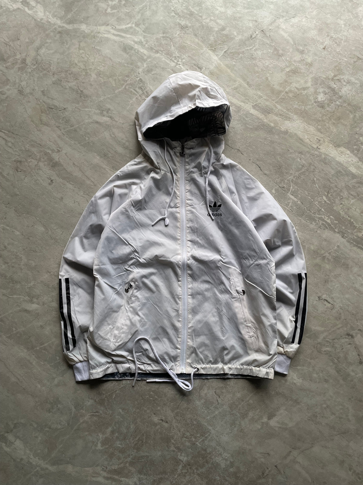 ADIDAS WHITE AND BLACK TRACK JACKET-S-M