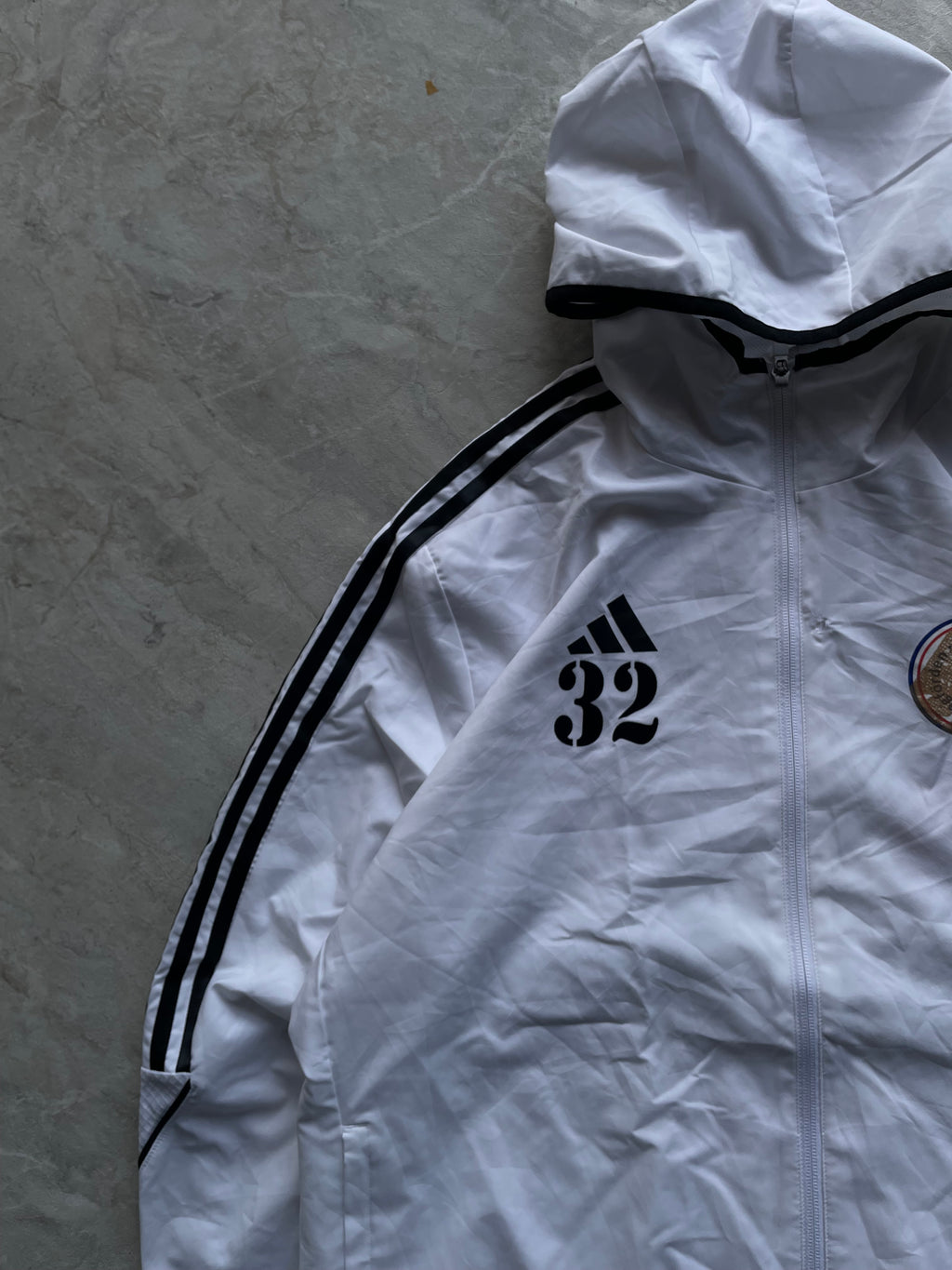 ADIDAS WHITE HOODIED TRACK JACKET-L-XL