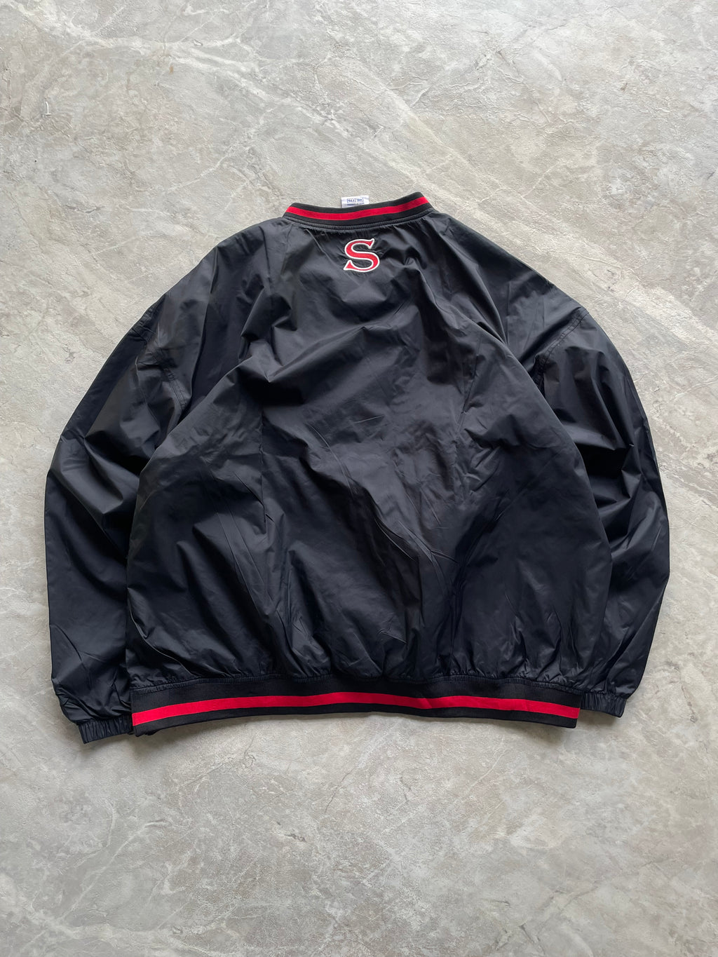 CHAMPION BLACK AND RED PULLOVER-2XL