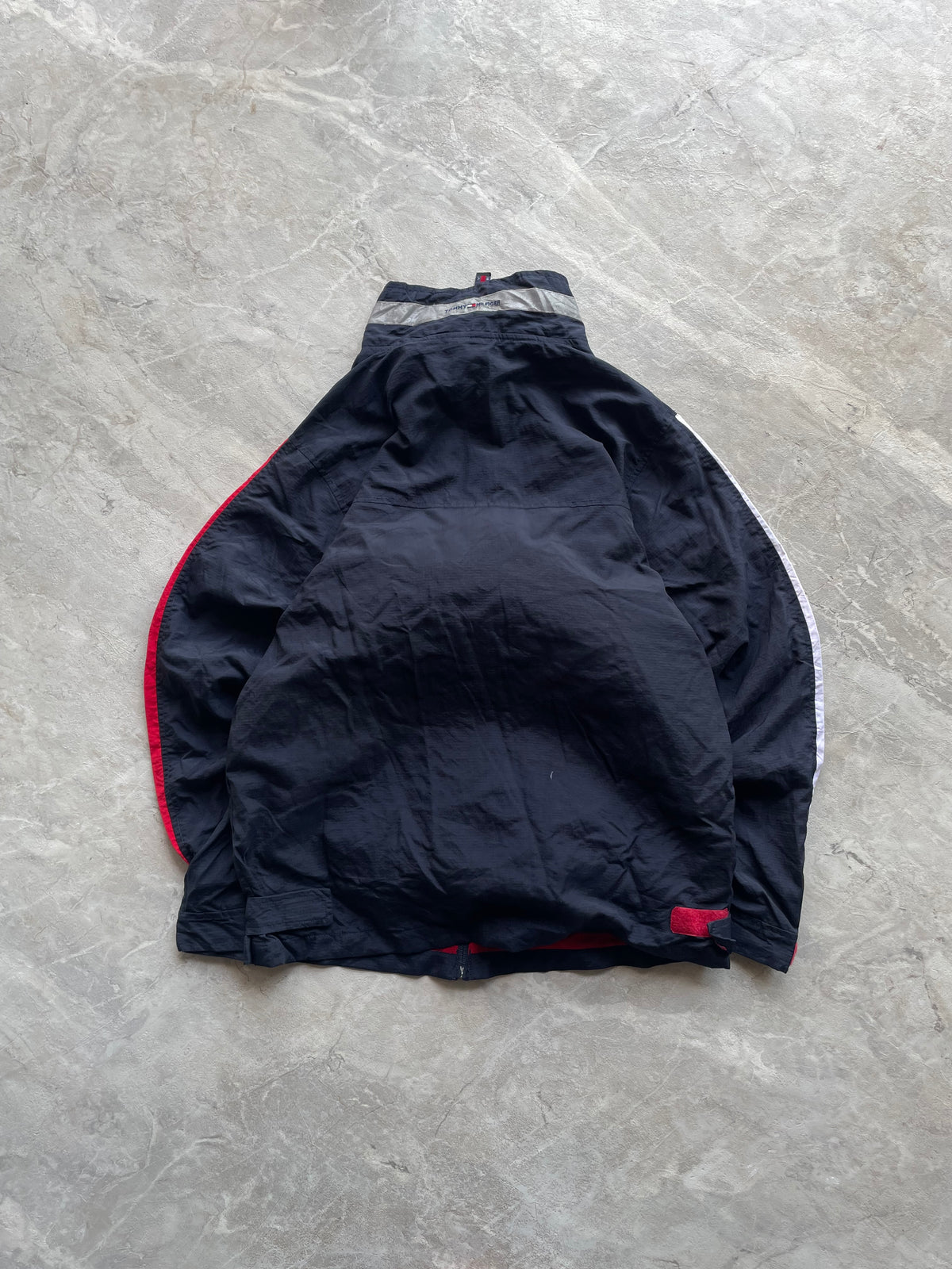 TOMMY HILGIFER HOODED NYLON WINDBREAKER JACKET-S-M