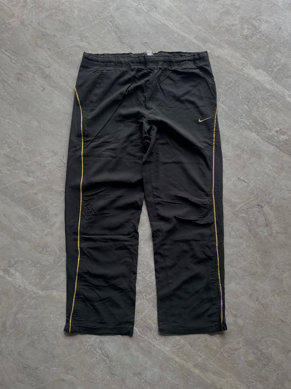 NIKE BLACK TRACK PANT