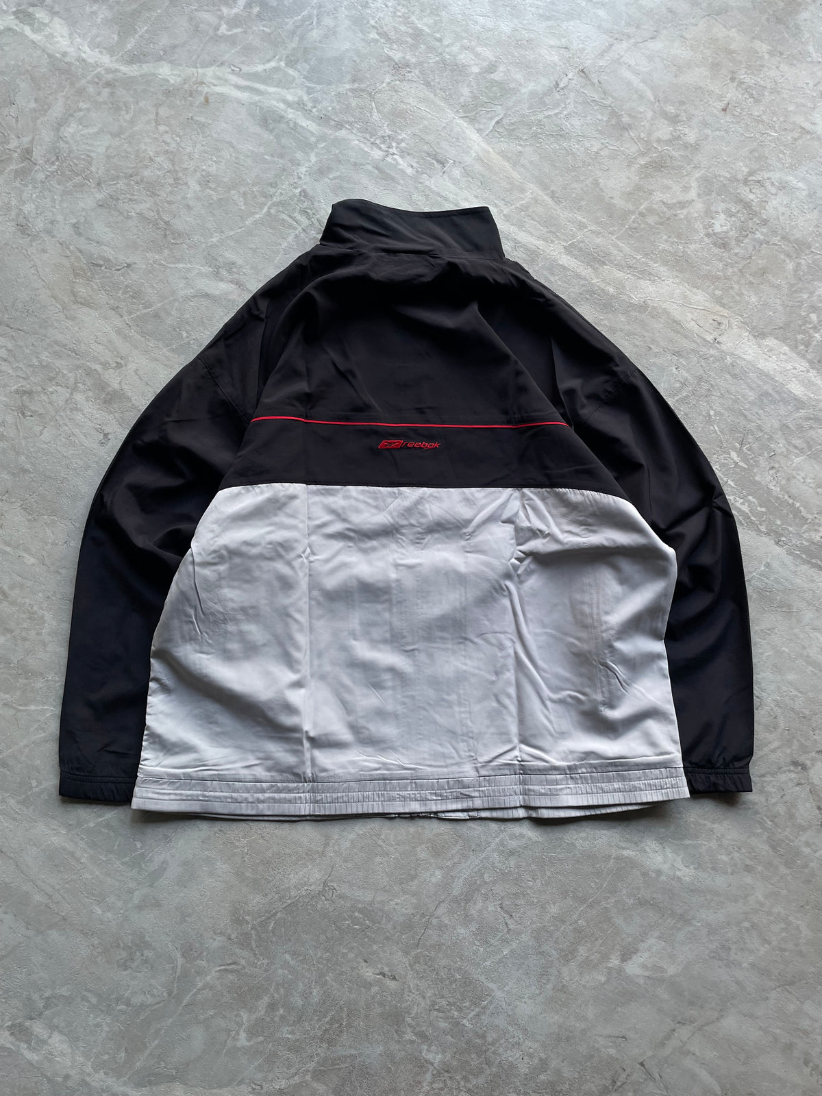 BLACK AND LIGHT GREY COLORBLOCK WINDBREAKER JACKET-XL