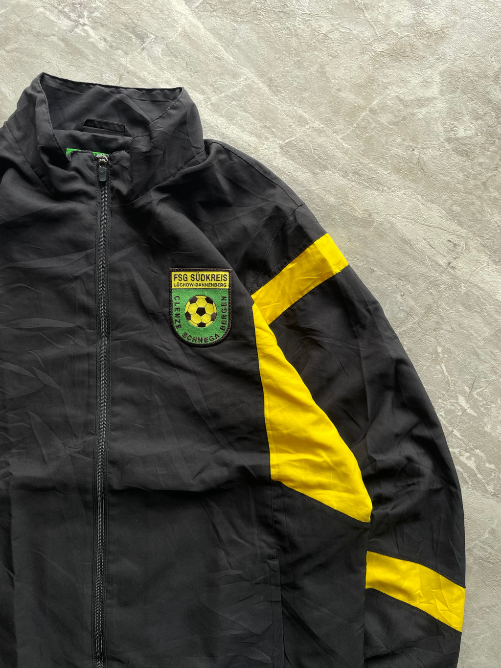 YELLOW AND BLACK NIKE JACKET-M-L