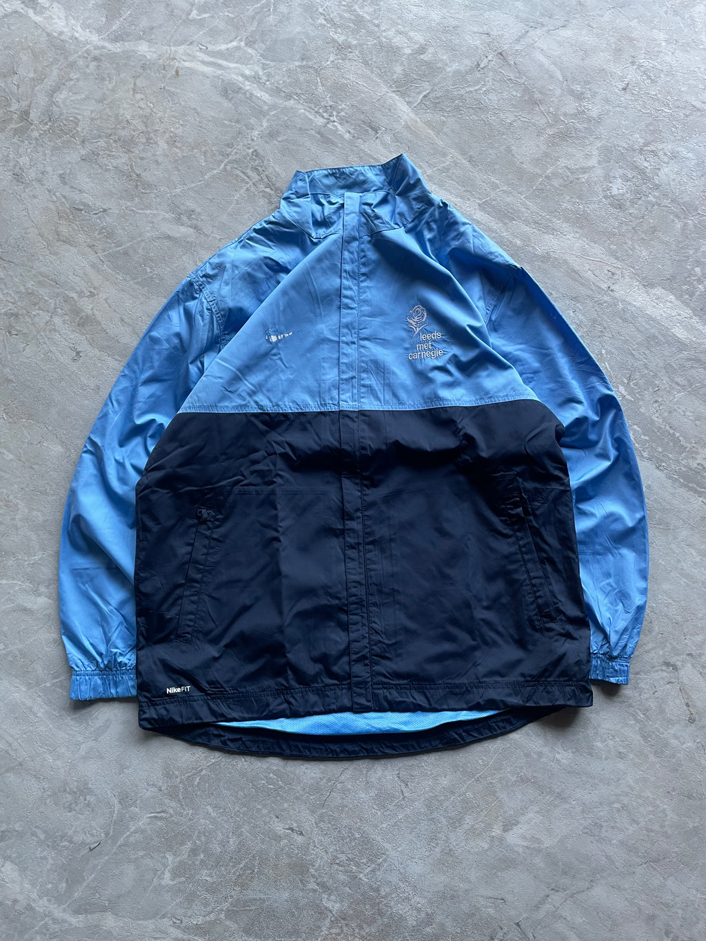 NIKE SKY BLUE AND NAVY BLUE WINDBREAKER-XL