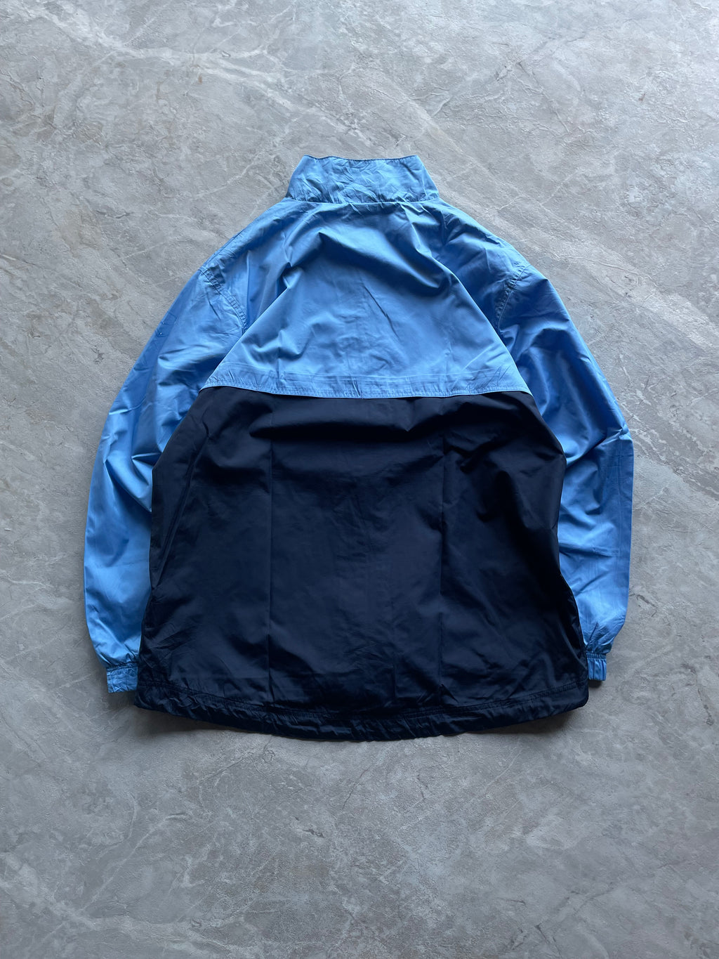 NIKE SKY BLUE AND NAVY BLUE WINDBREAKER-XL