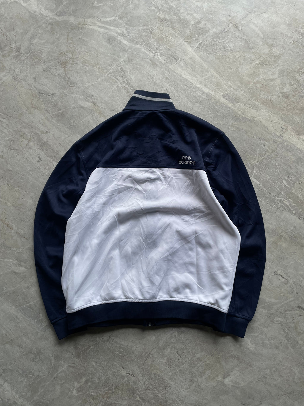 NEW BALANCE WHITE AND BLUE TRACK JACKET-L