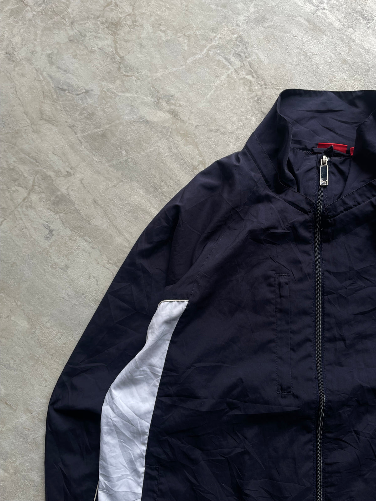 BLUE AND WHITE PUMA JACKET-L