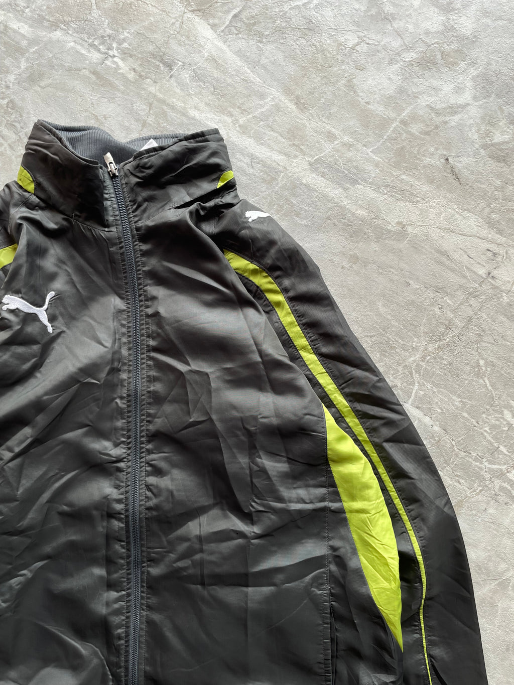 GRAY AND NEON YELLOW PUMA JACKET-M-L