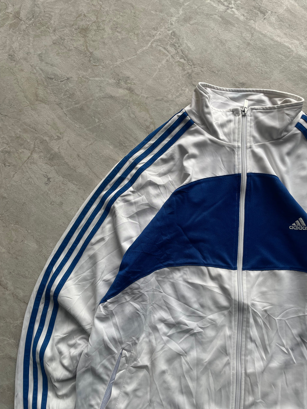 WJITE AND LOYAL BLUE ADIDAS TRACK JACKET-L