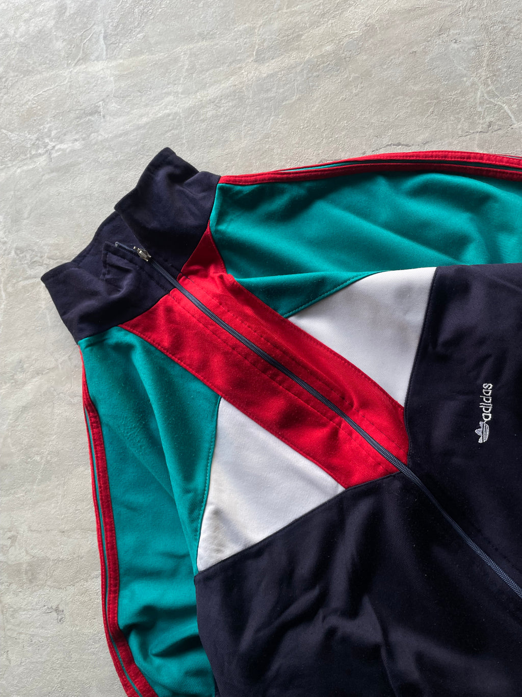 ADIDAS COLORBLOCK WINDBREAKER-L