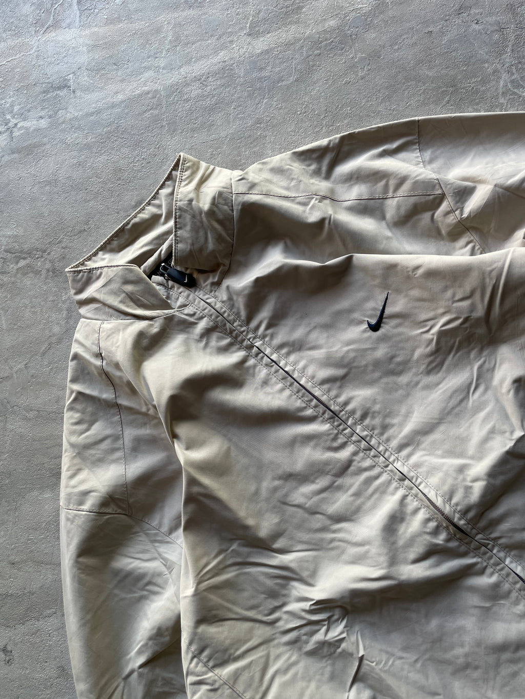 NIKE BEIGE TRACK JACKET-L