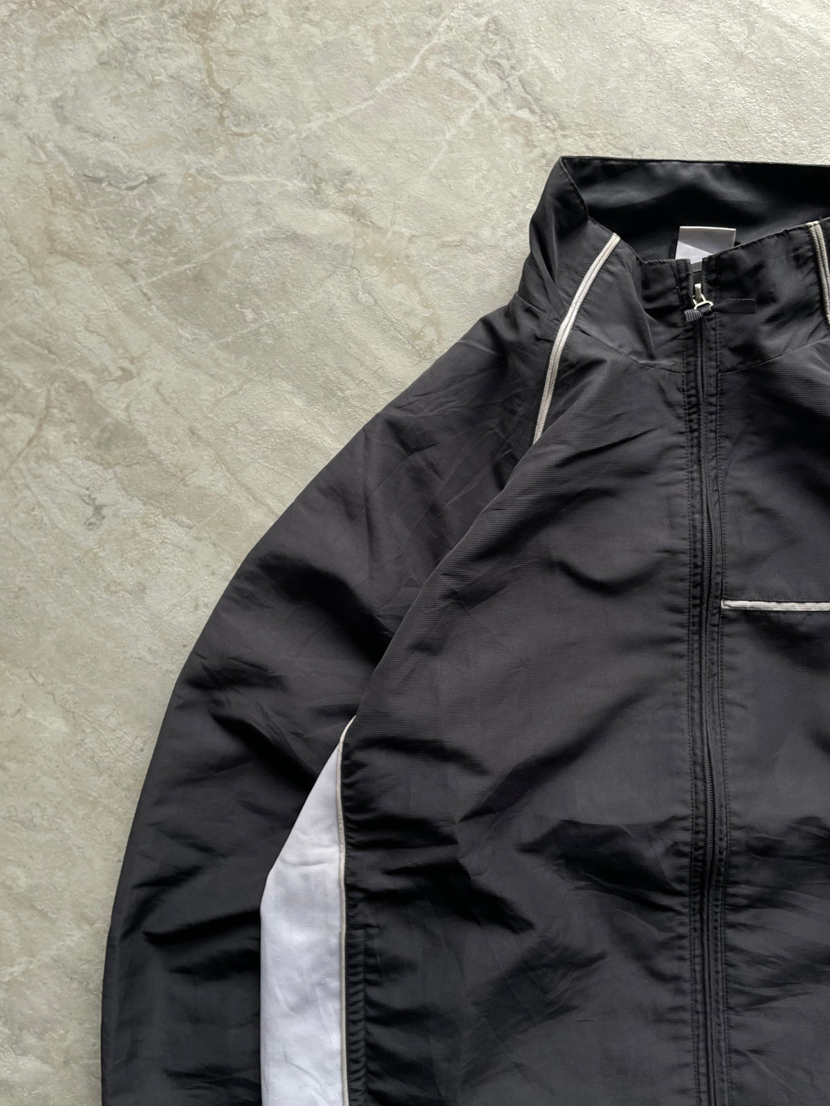 GREY AND WHITE UMBRO JACKET- M