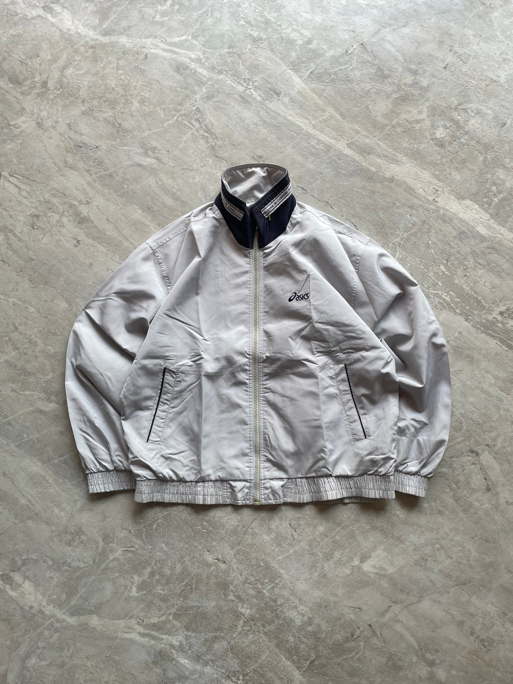 ASICS LIGHT GREY JACKET-M-L