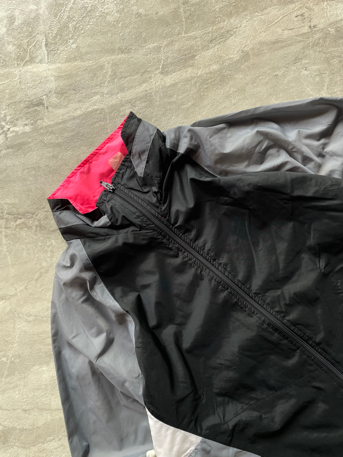 VINTAGE 1990s NIKE COLORBLOCKED WINDBREAKER JACKET-M
