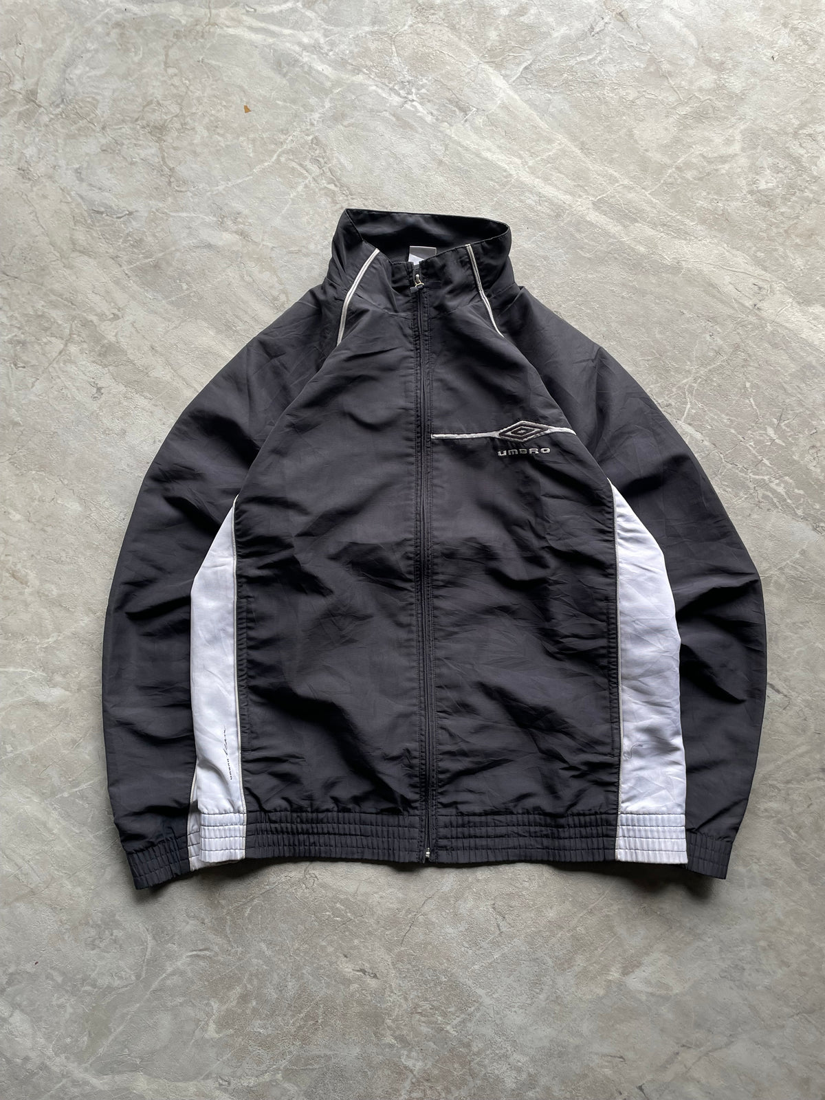 GREY AND WHITE UMBRO JACKET- M