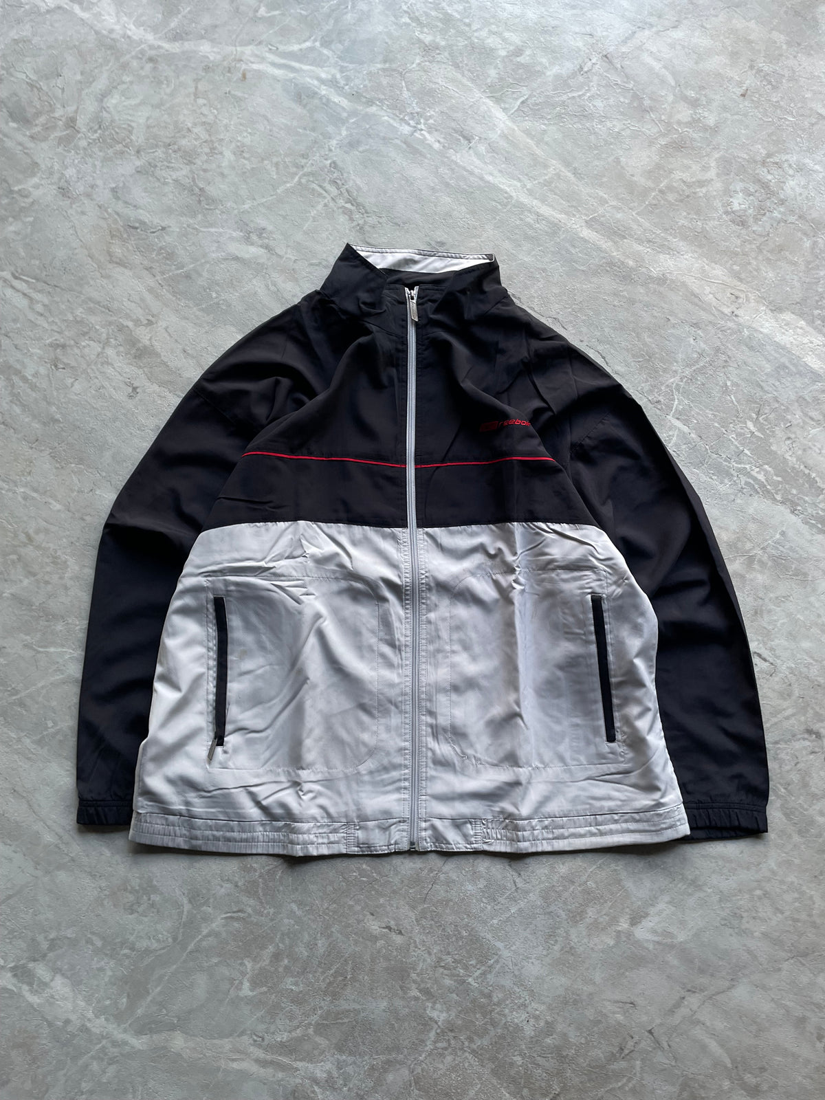 BLACK AND LIGHT GREY COLORBLOCK WINDBREAKER JACKET-XL