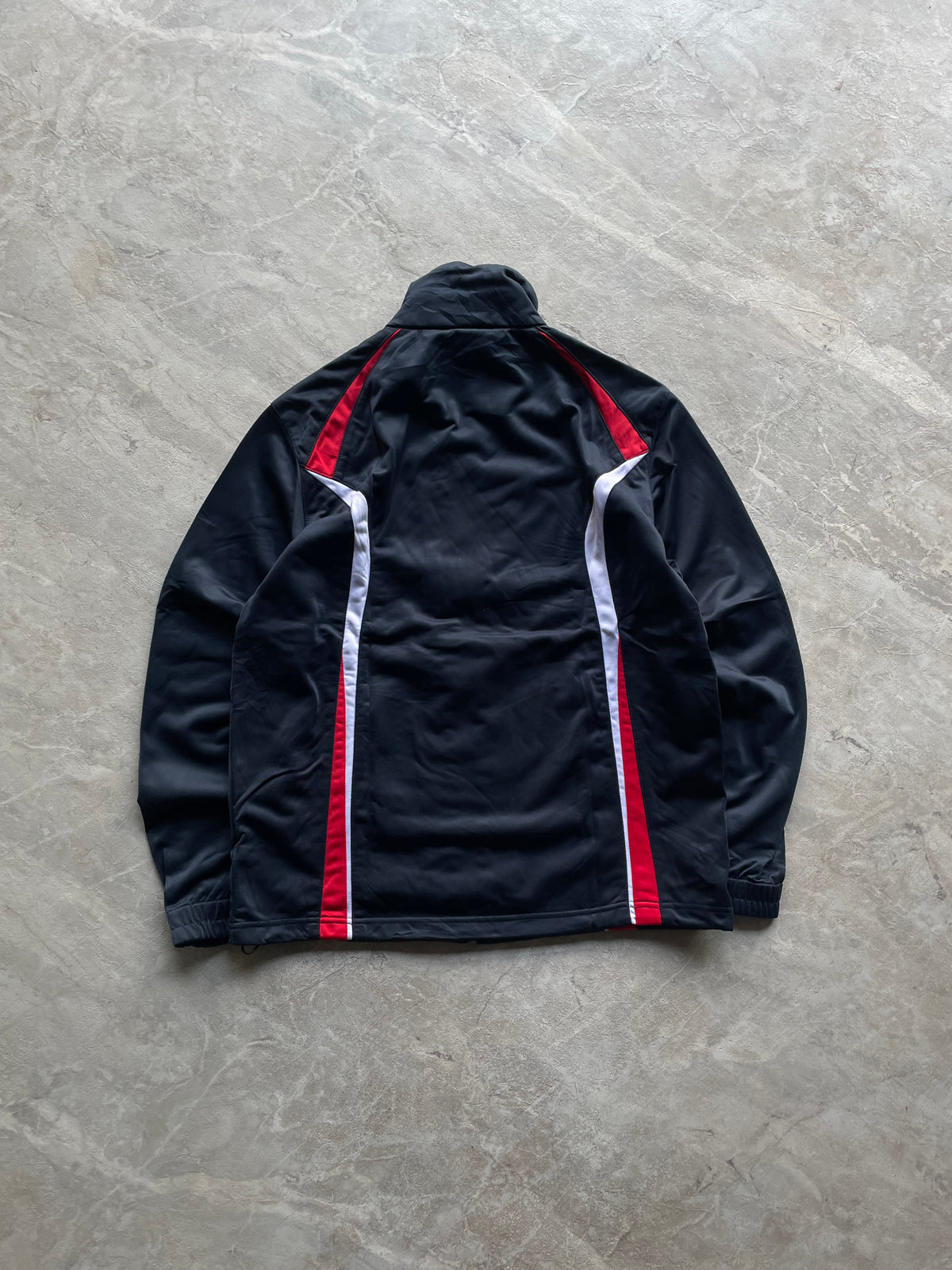 UMBRO NAVY BLUE AND RED JACKET-M