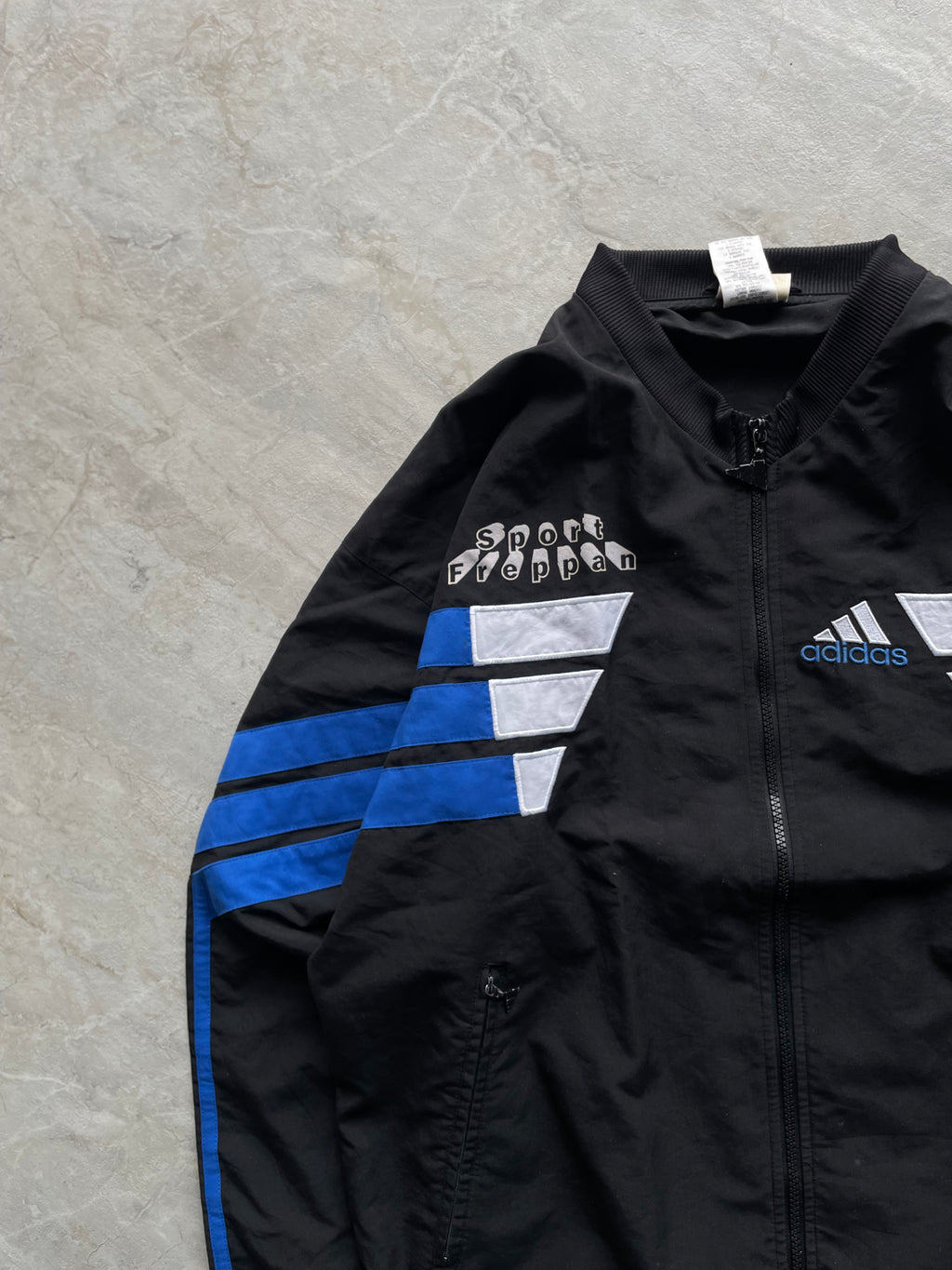 BLACK AND BLUE ADIDAS JACKET-L-XL