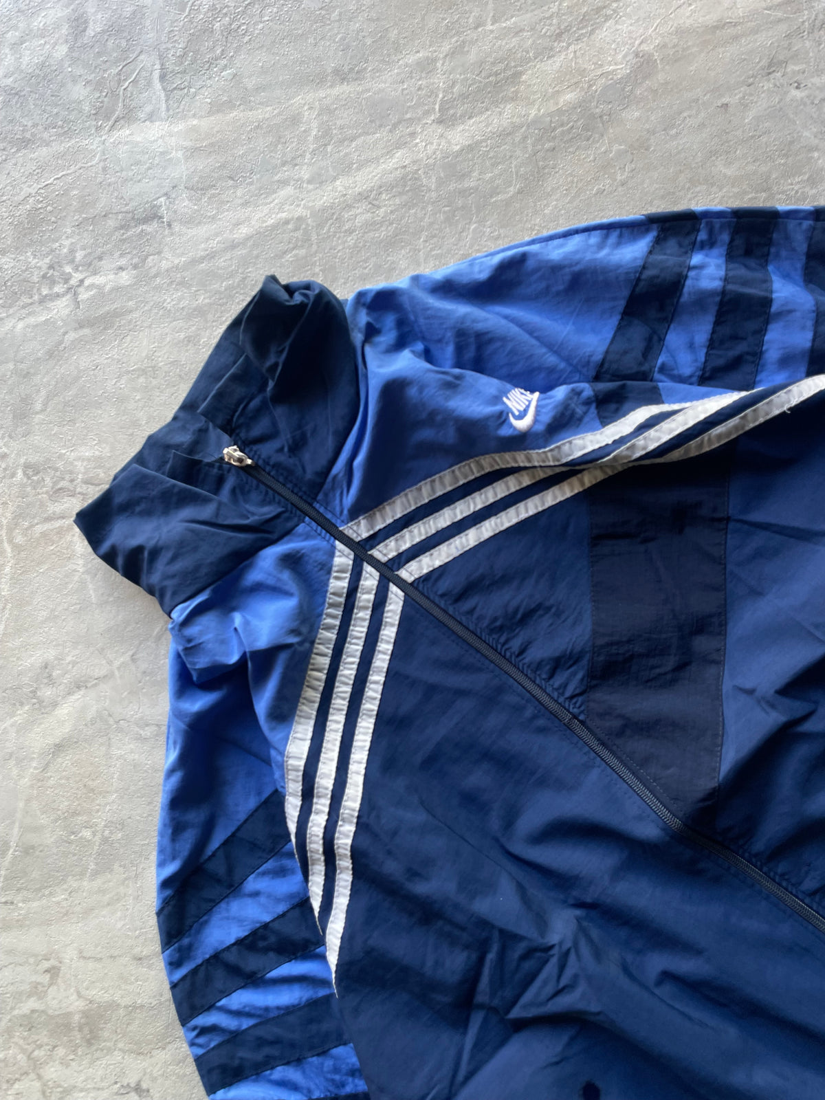 ADIDAS NAVY BLUE AND BLUE TRACK JACKET-XL