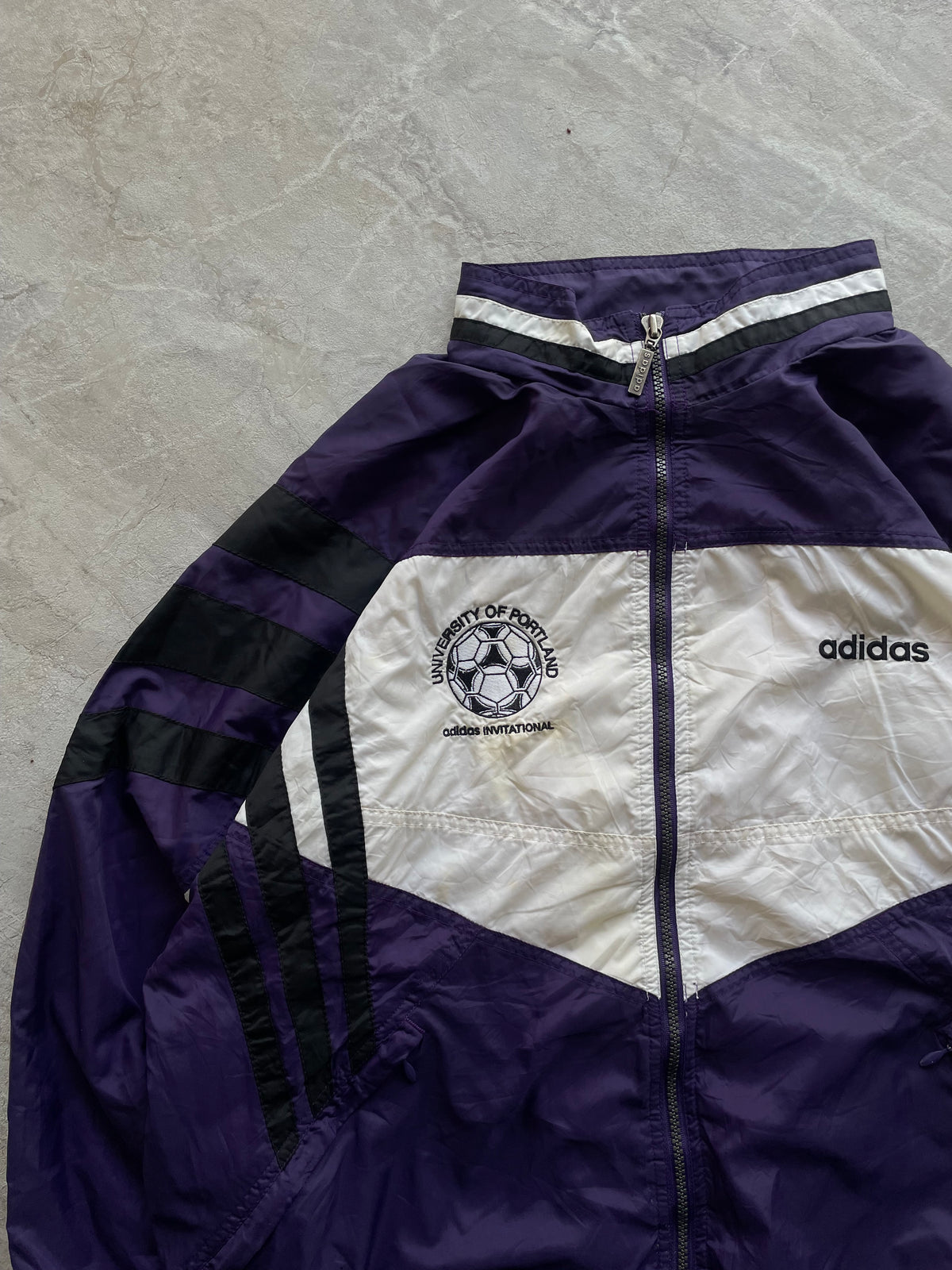 ADIDAS PURPLE AND WHITE JACKET-L
