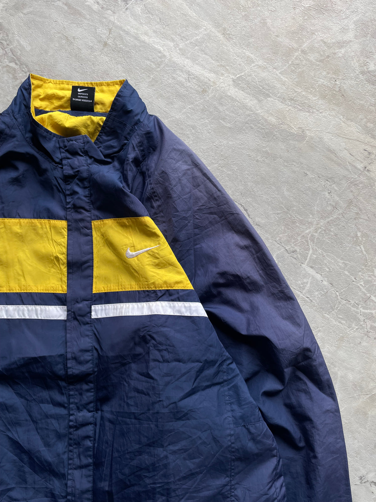 YELLOW AND BLUE NIKE JACKET -L