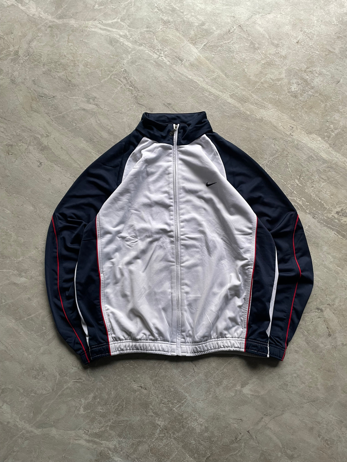 WHITE AND NAVY BLUE NIKE JACKET-XL