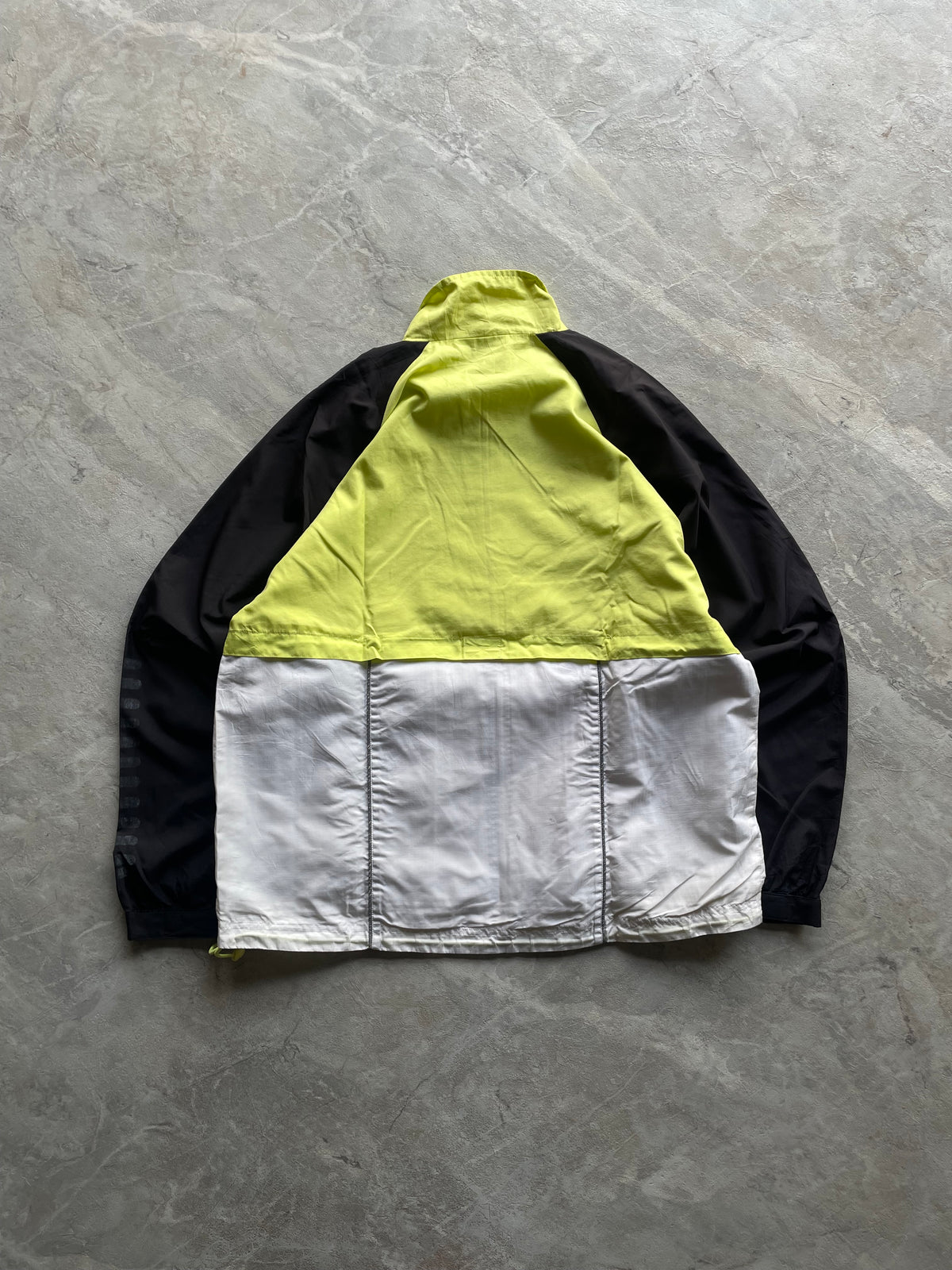 FILA WINDBREAKER-S-M
